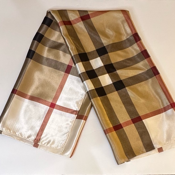 VTG 1980s-90s Oversized Satin Black & Tan Tartan Plaid Polyester Square Scarf - Picture 4 of 9